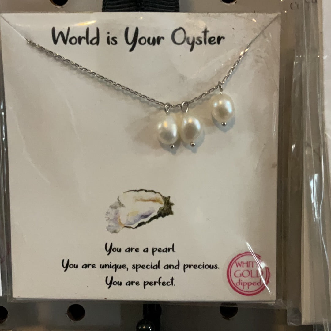 Dainty Chain Three Pearl Pendant Necklace