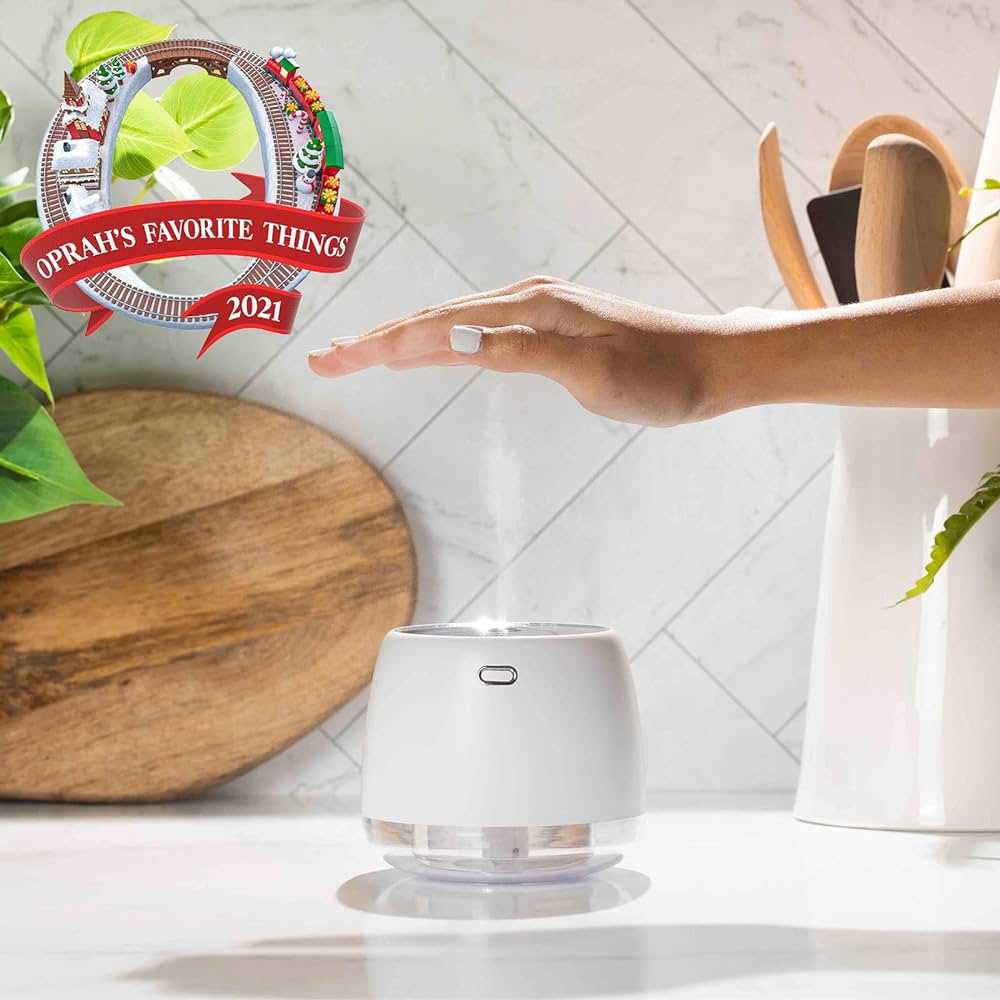 Snap Clean Hands Touchless Mist Sanitizer w/ Escape to the sea new