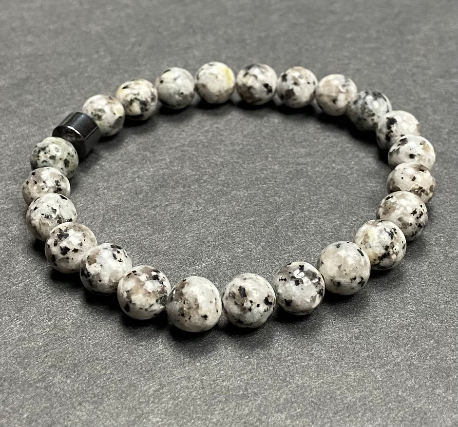 Angel Snow Light (Kagawa Prefecture) 8mm Stretch Bead Bracelet with Hematite Head