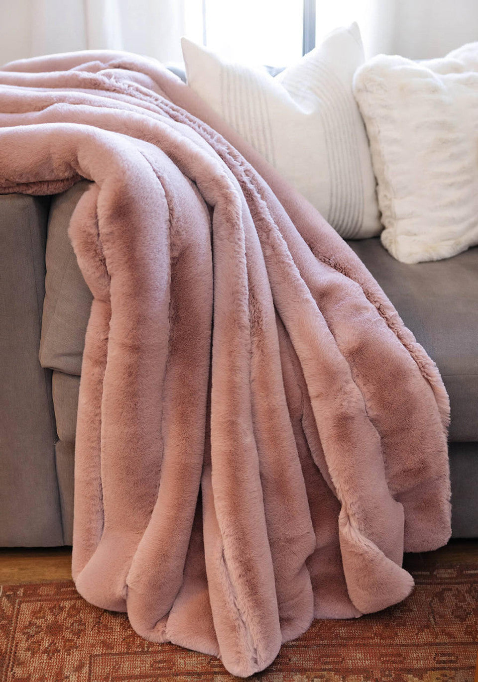 Faux Fur Posh Throw