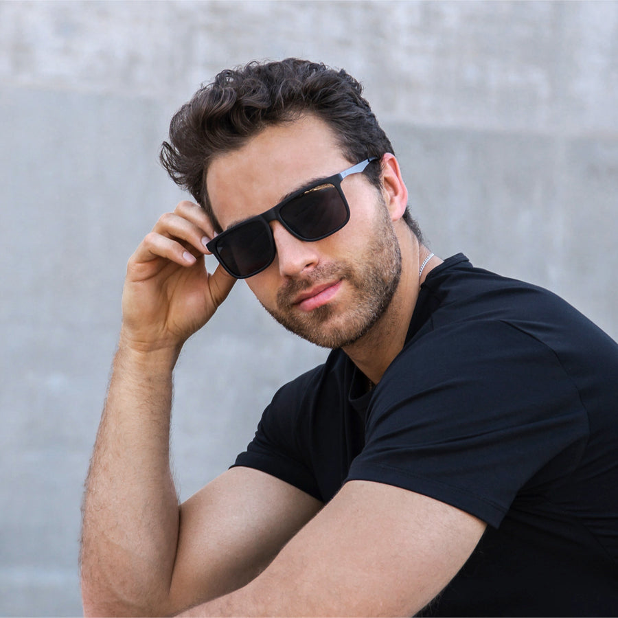 Matte Black Sleek Wayfer