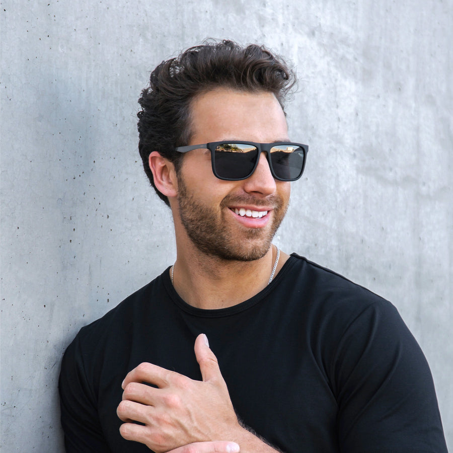 Matte Black Sleek Wayfer