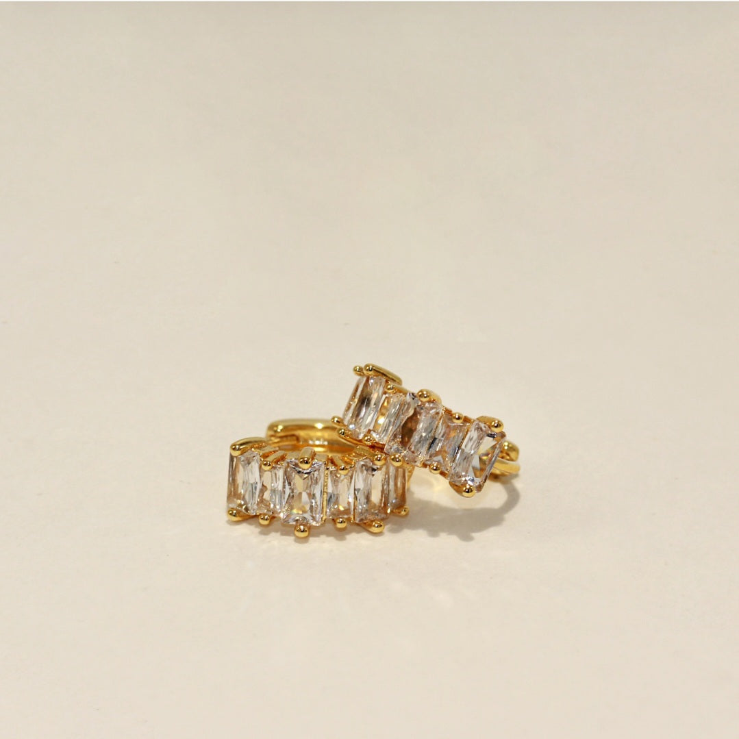 CZ baguette HUGGIE EARRING GOLD